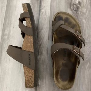 Birkenstock Mayari Women’s Strappy Sandal